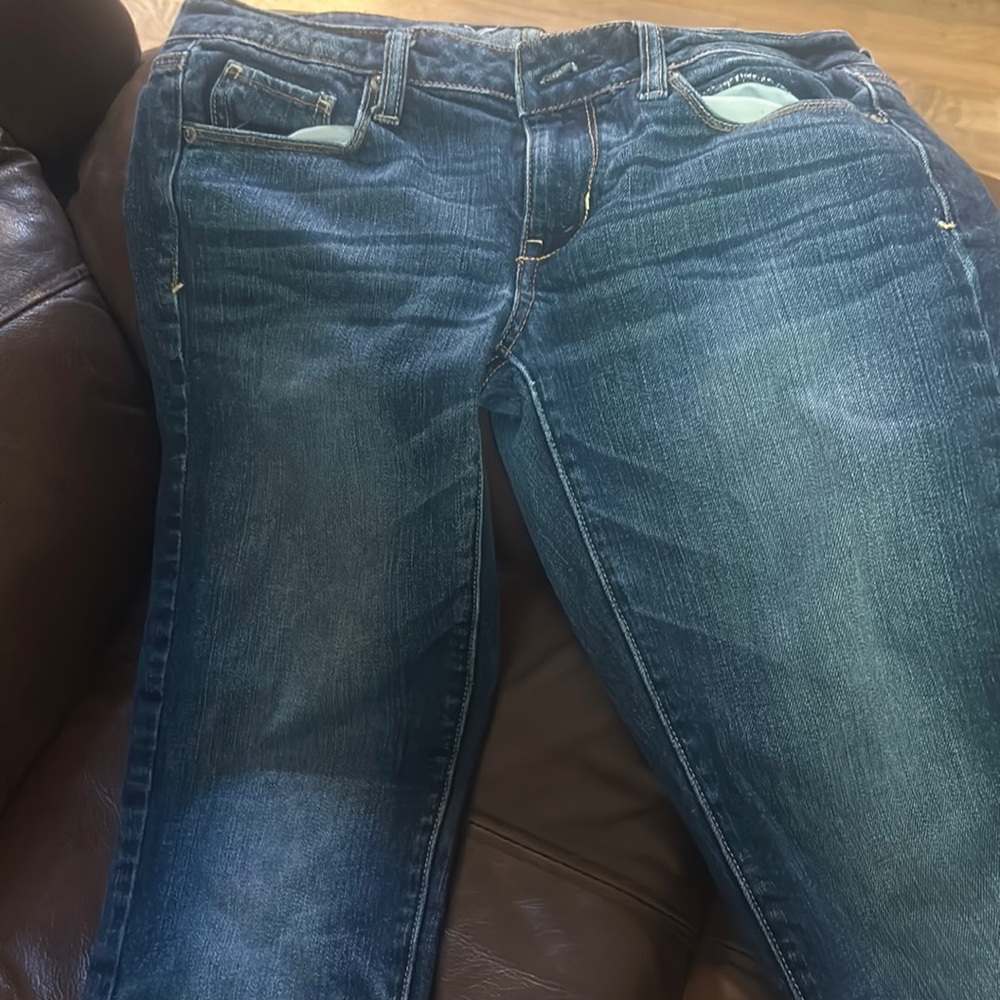 Women’s size 6 American Eagle jeans skinny regular